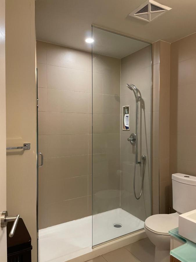 Luxury Condo With Cn Tower View Toronto Exterior photo